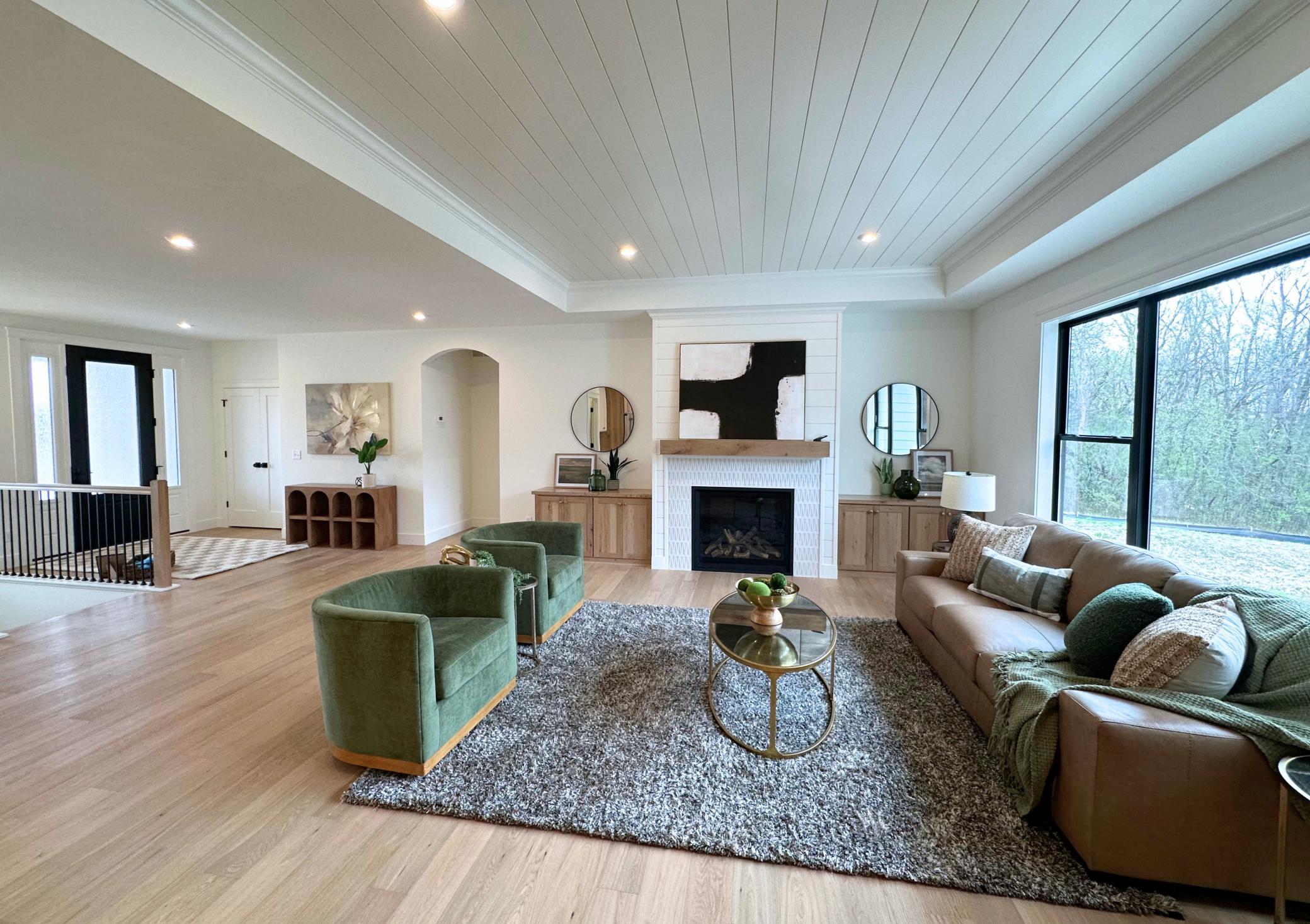 Great Room & Foyer
