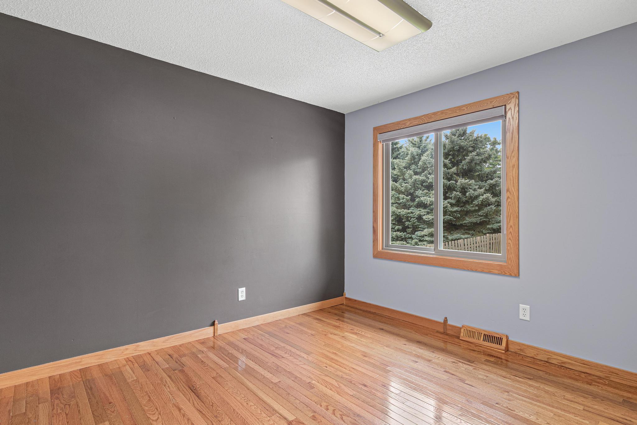 11221 Sumter Ave N-12.jpg