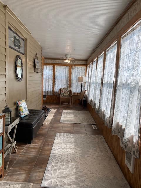 front 4-season porch