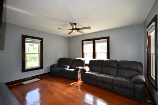 342 2nd Avenue, Zumbrota, MN 55992