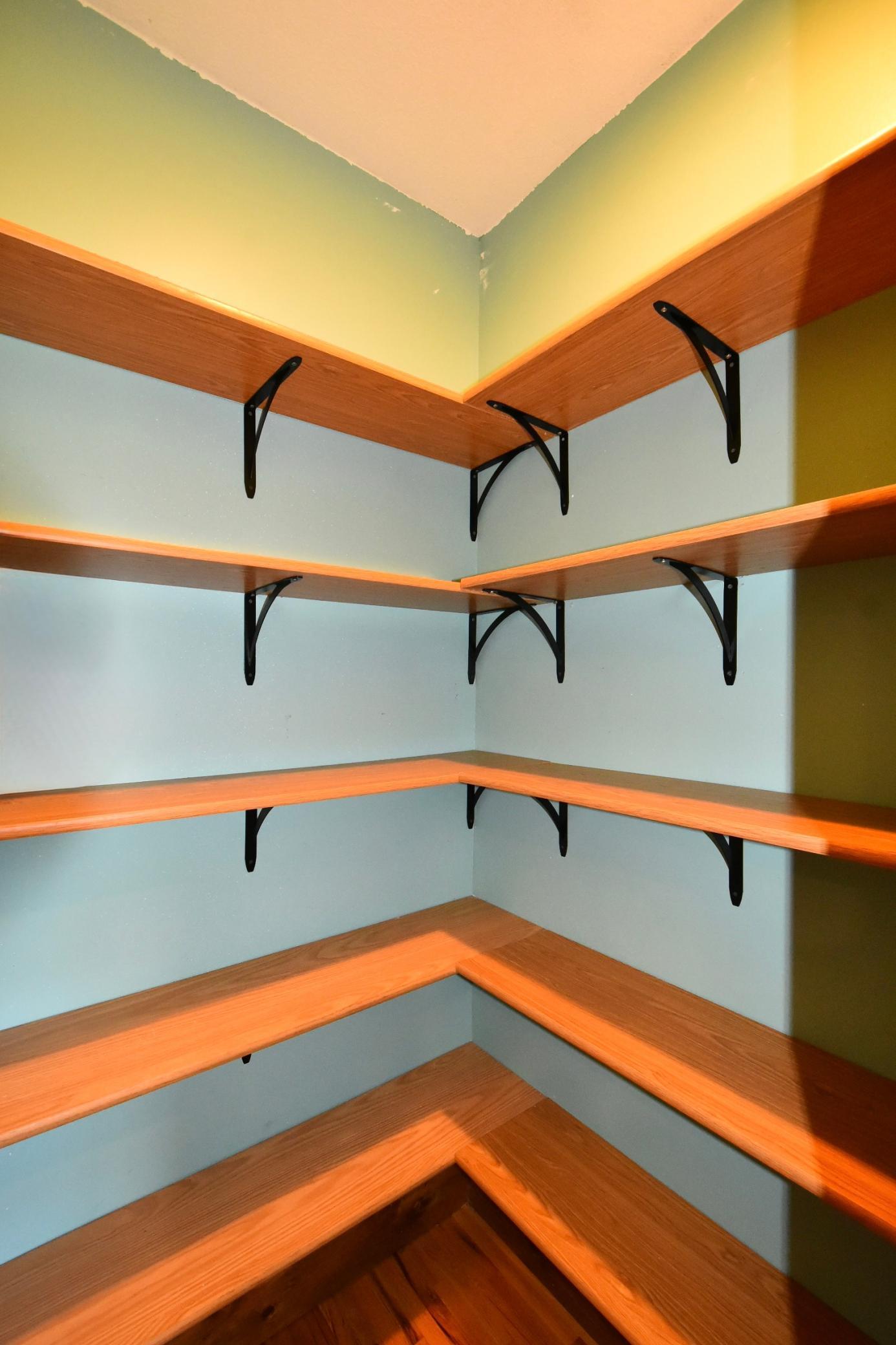 Walk-in pantry