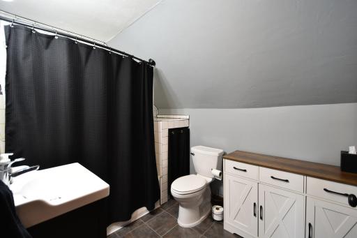 342 2nd Avenue, Zumbrota, MN 55992