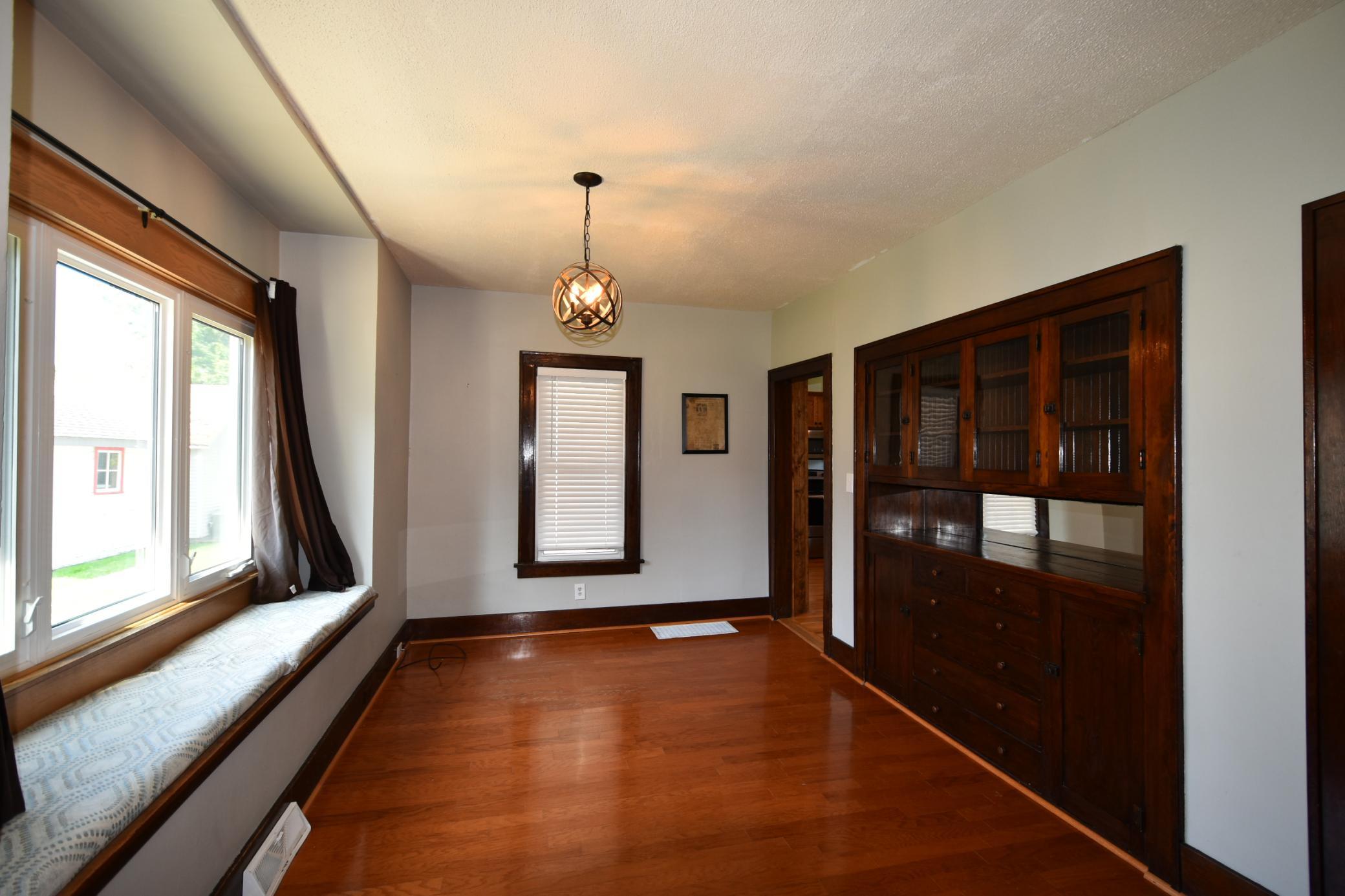 Formal dining room