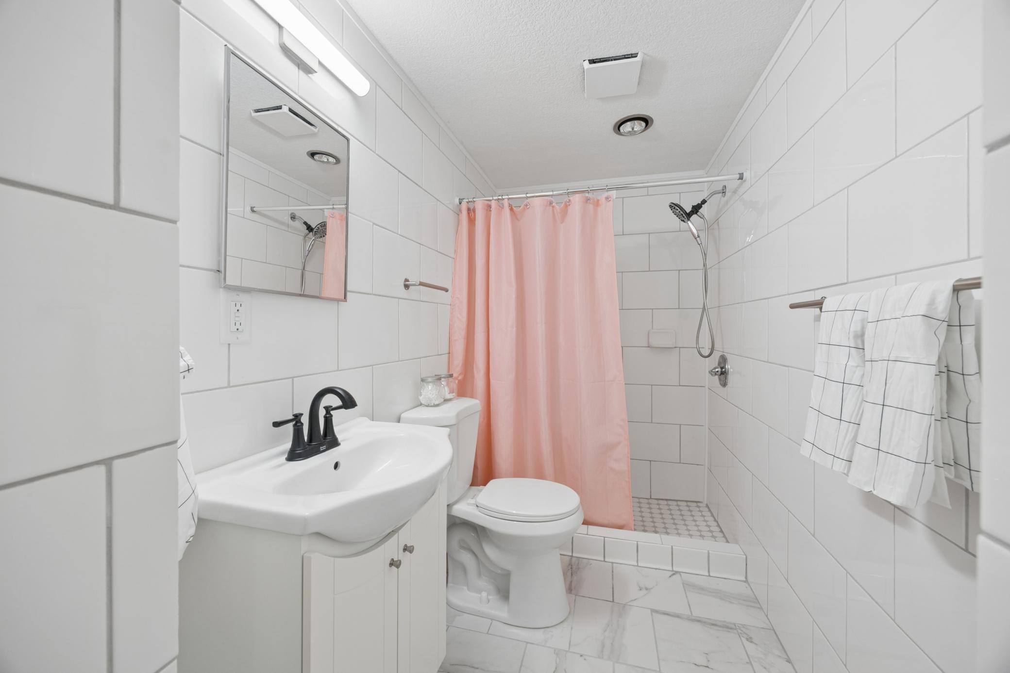 ensuite bath