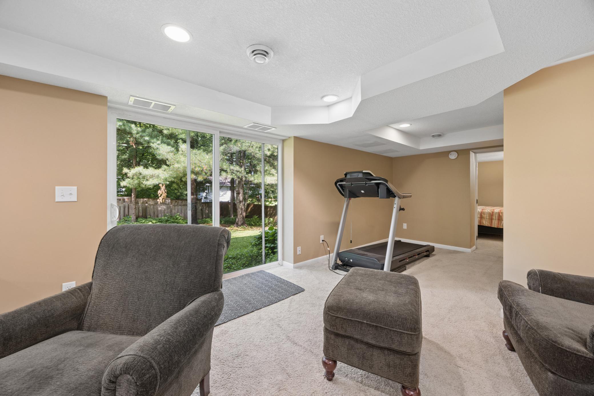 Lower level walk out basement