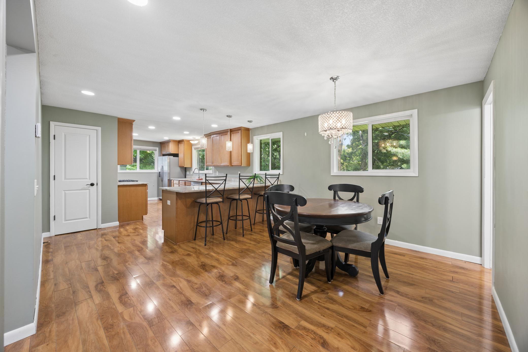 Eat in kitchen