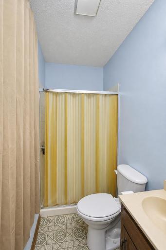 And has a private 3/4 bathroom