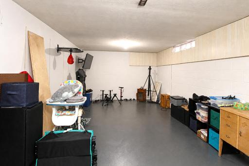 And you'd still have room for a great family room area!