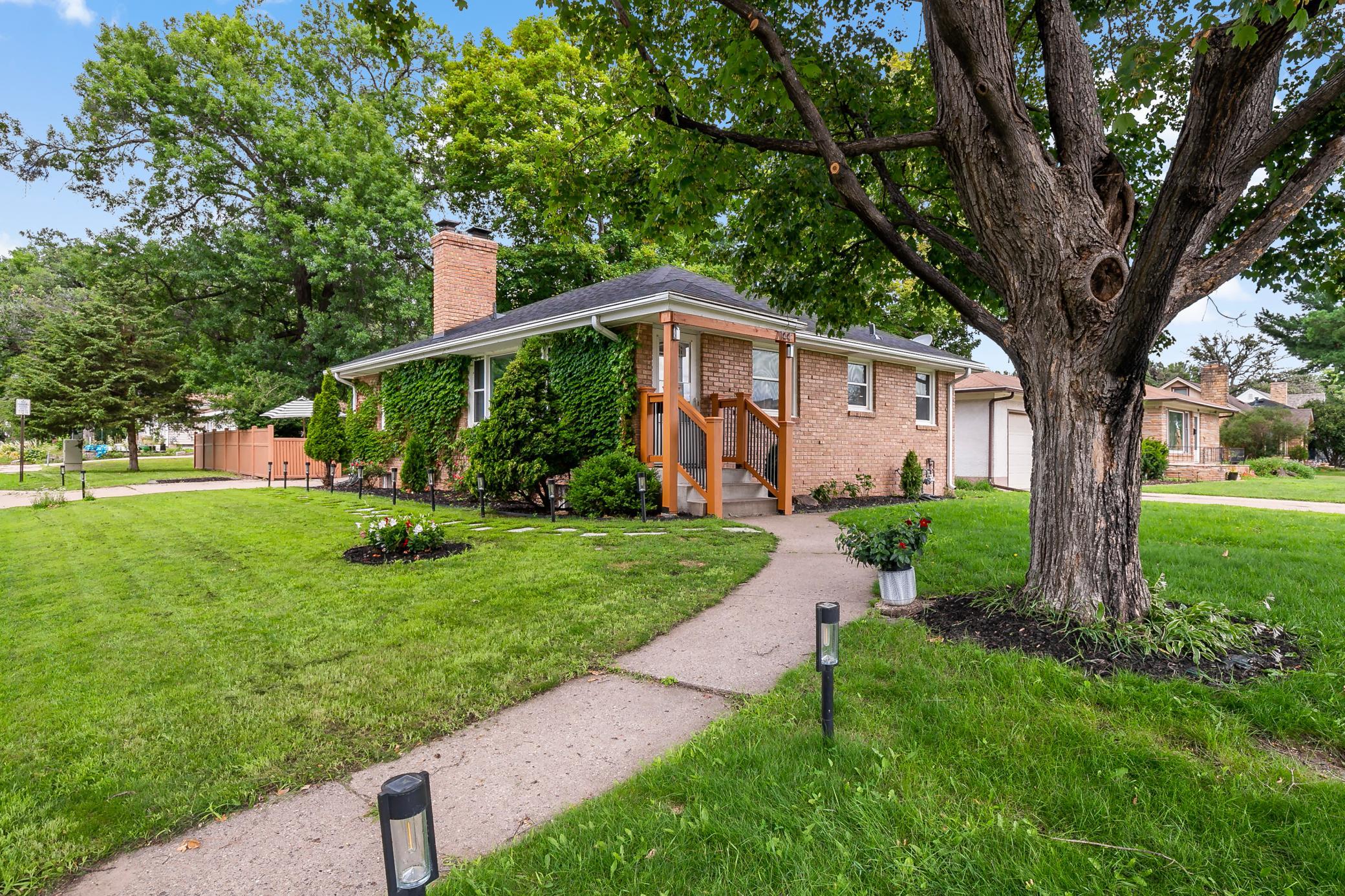 7144 Harriet Ave, Richfield, MN_0005.jpg