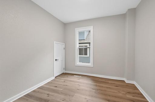 2218 Irving Avenue N, Minneapolis, MN 55411
