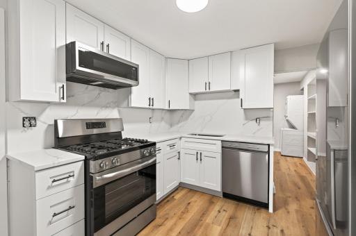 2218 Irving Avenue N, Minneapolis, MN 55411