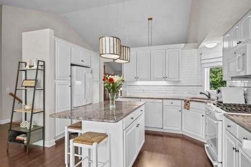 11148 Wyoming Road S, Bloomington, MN 55438