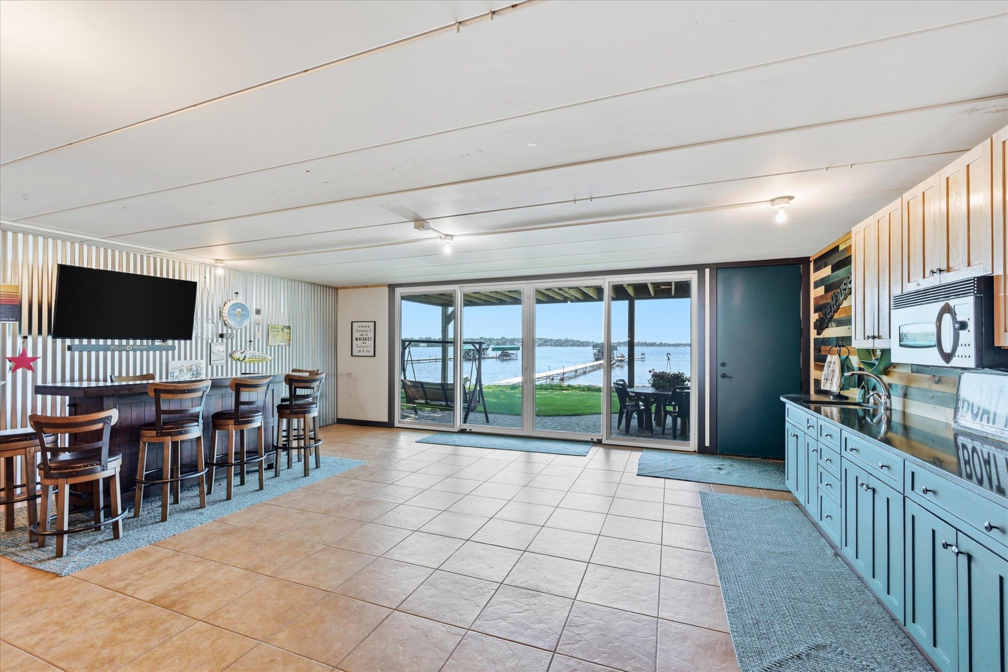 "Boathouse" entertaining area with wetbar