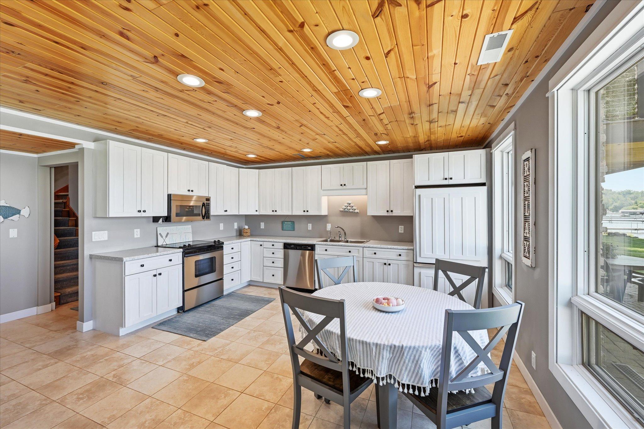 2nd full kitchen in lower level