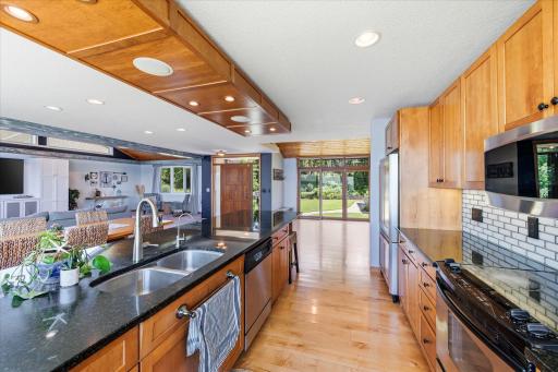 9770 210th Street Court N, Forest Lake, MN 55025