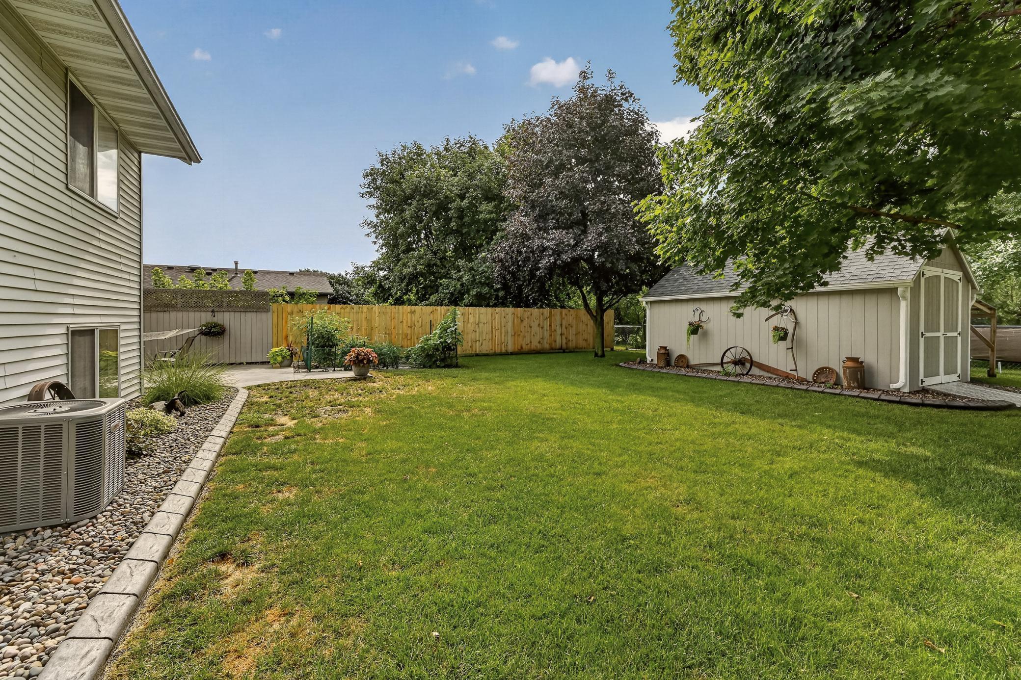 Well manicured lawn