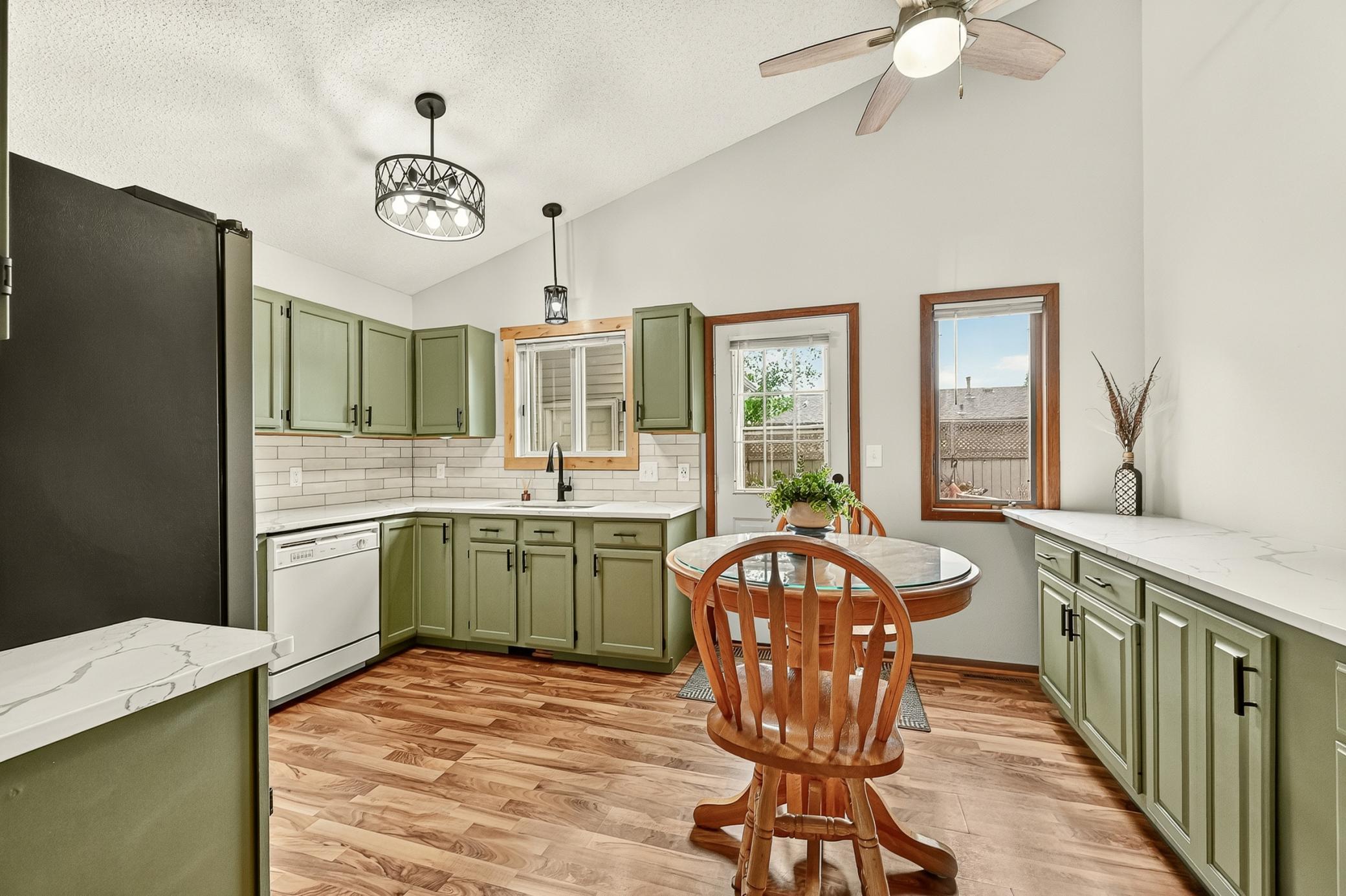 Fresh kitchen