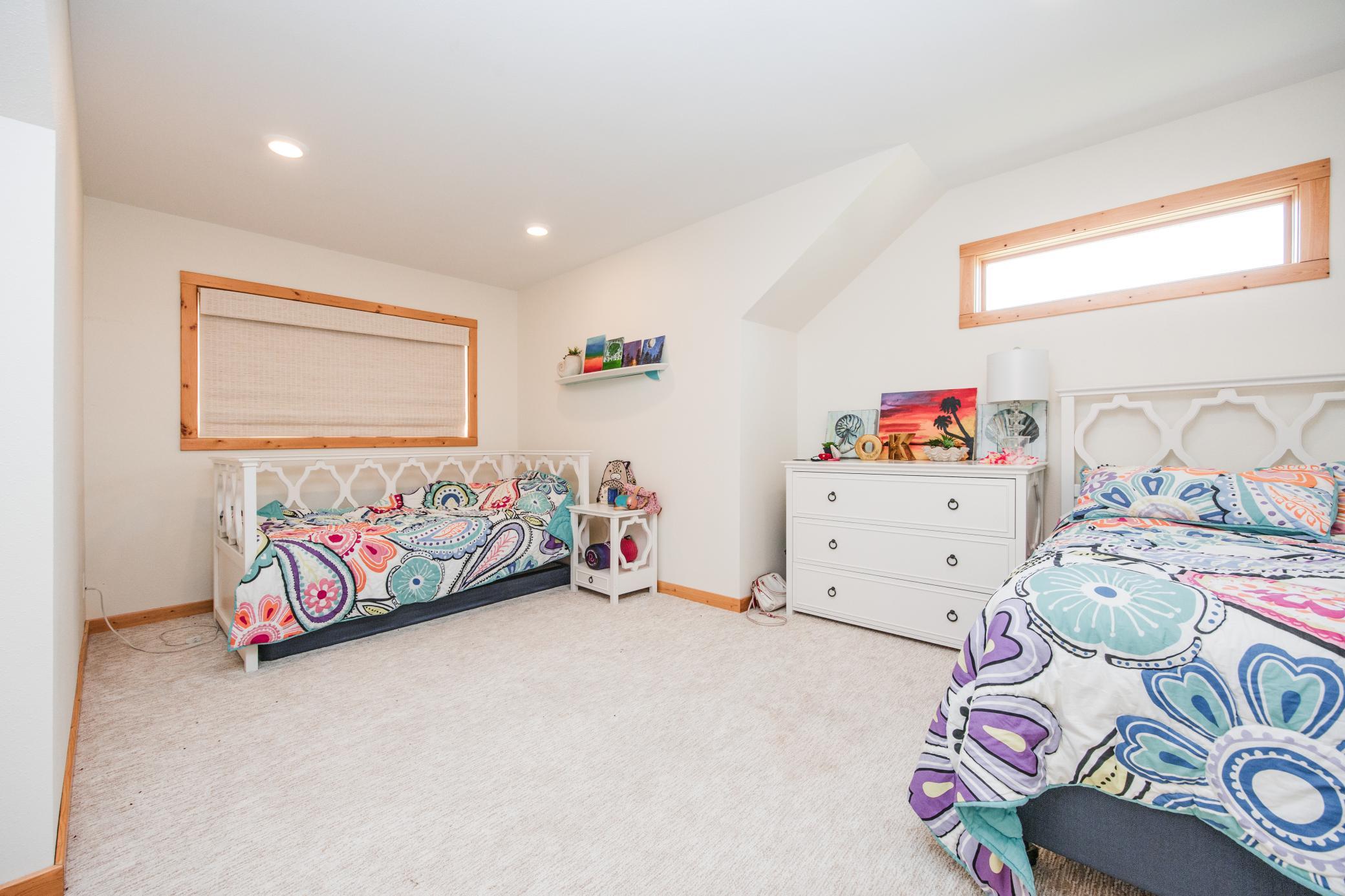 UL Bedroom #2