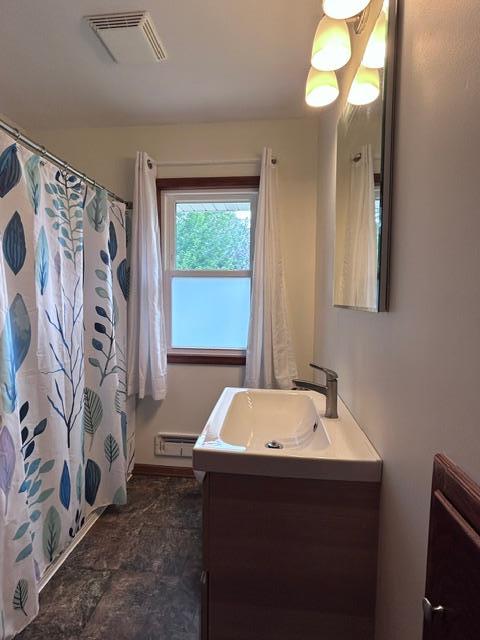 Rudquist Upstairs Bath.JPG