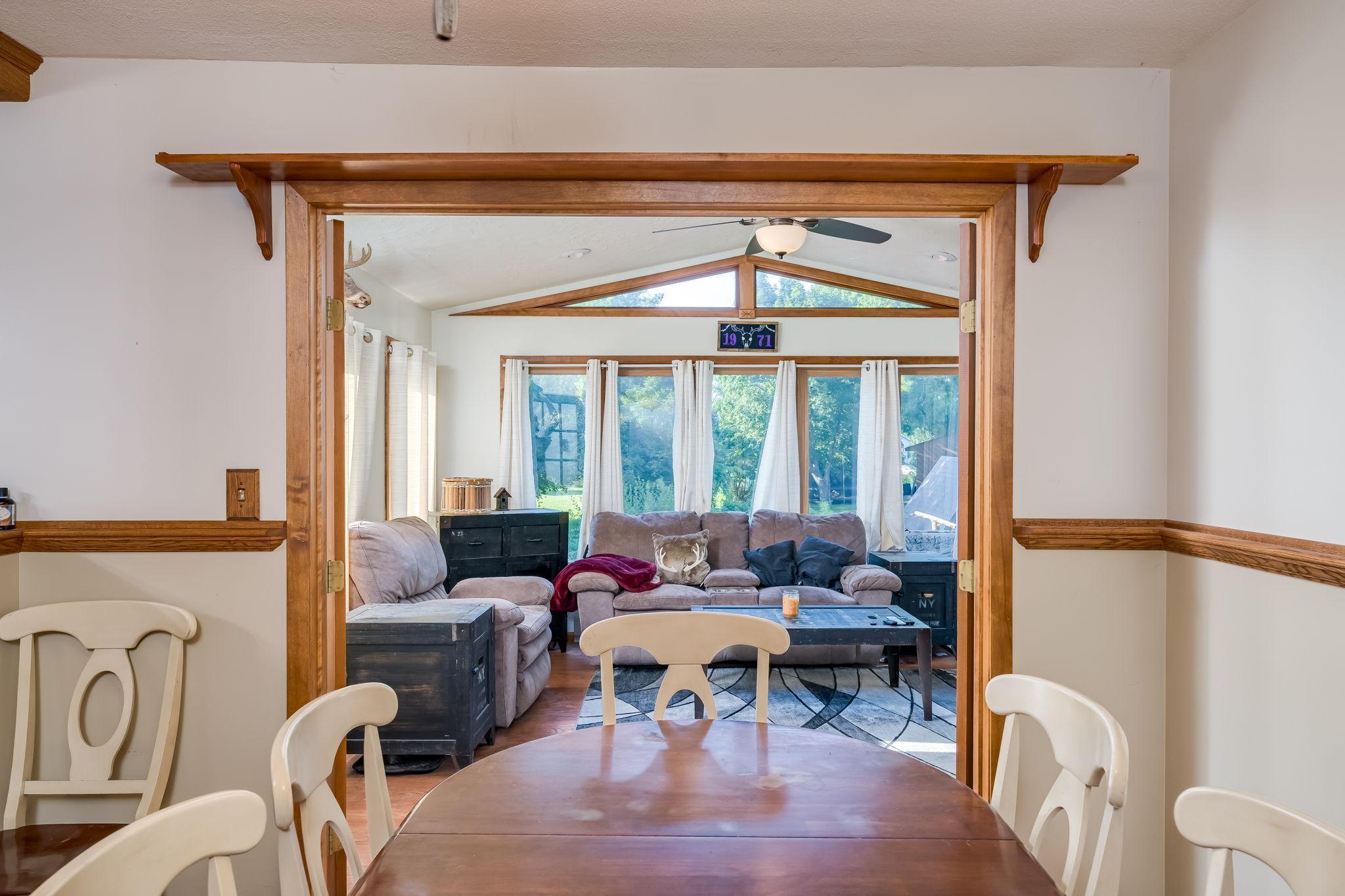 14-web-or-mls-210-walnut-ave.jpg