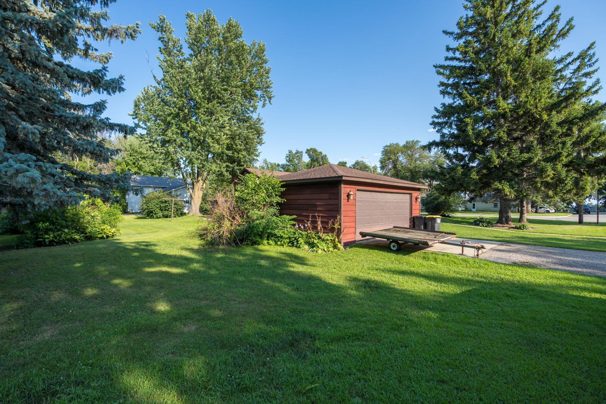 34-web-or-mls-210-walnut-ave.jpg