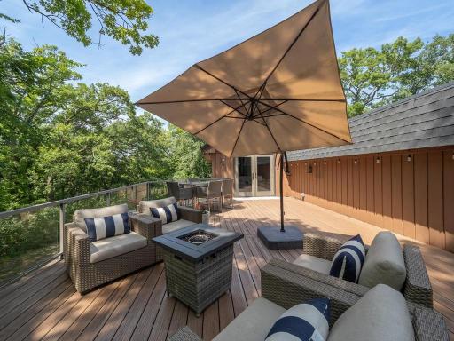 Another view of this amazing deck.