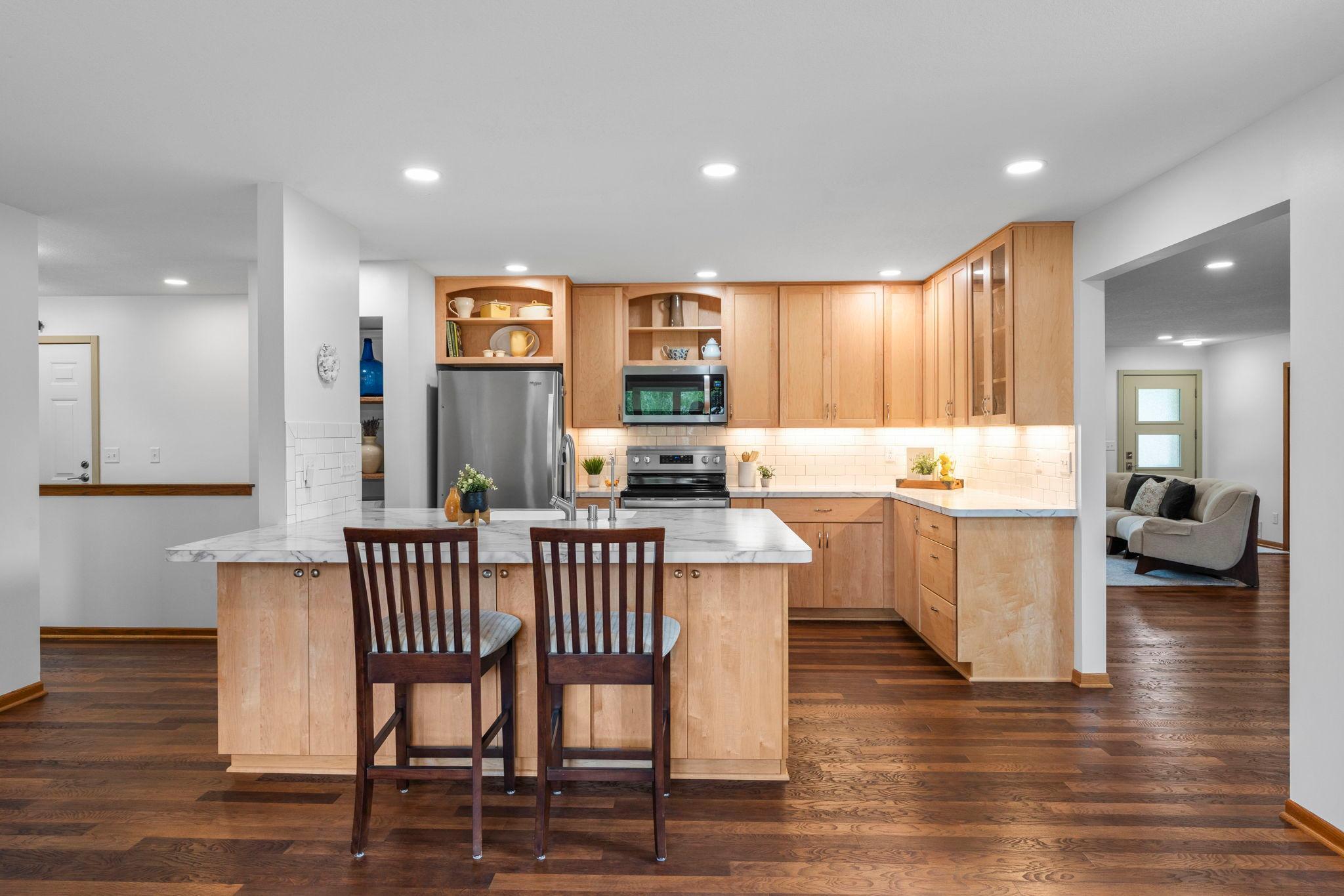 40-web-or-mls-1347 Mackubin St-287.jpg