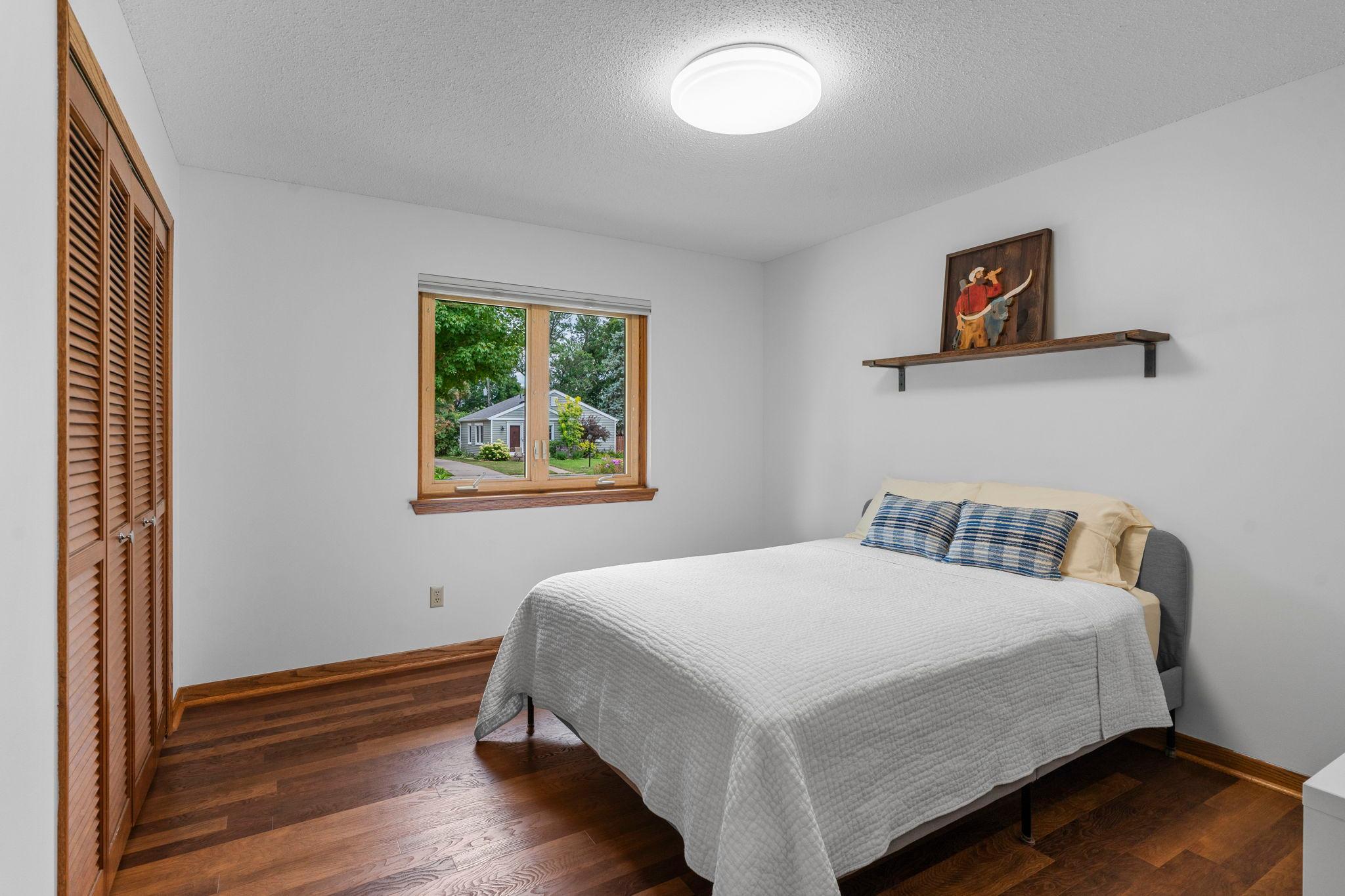 26-web-or-mls-1347 Mackubin St-217.jpg