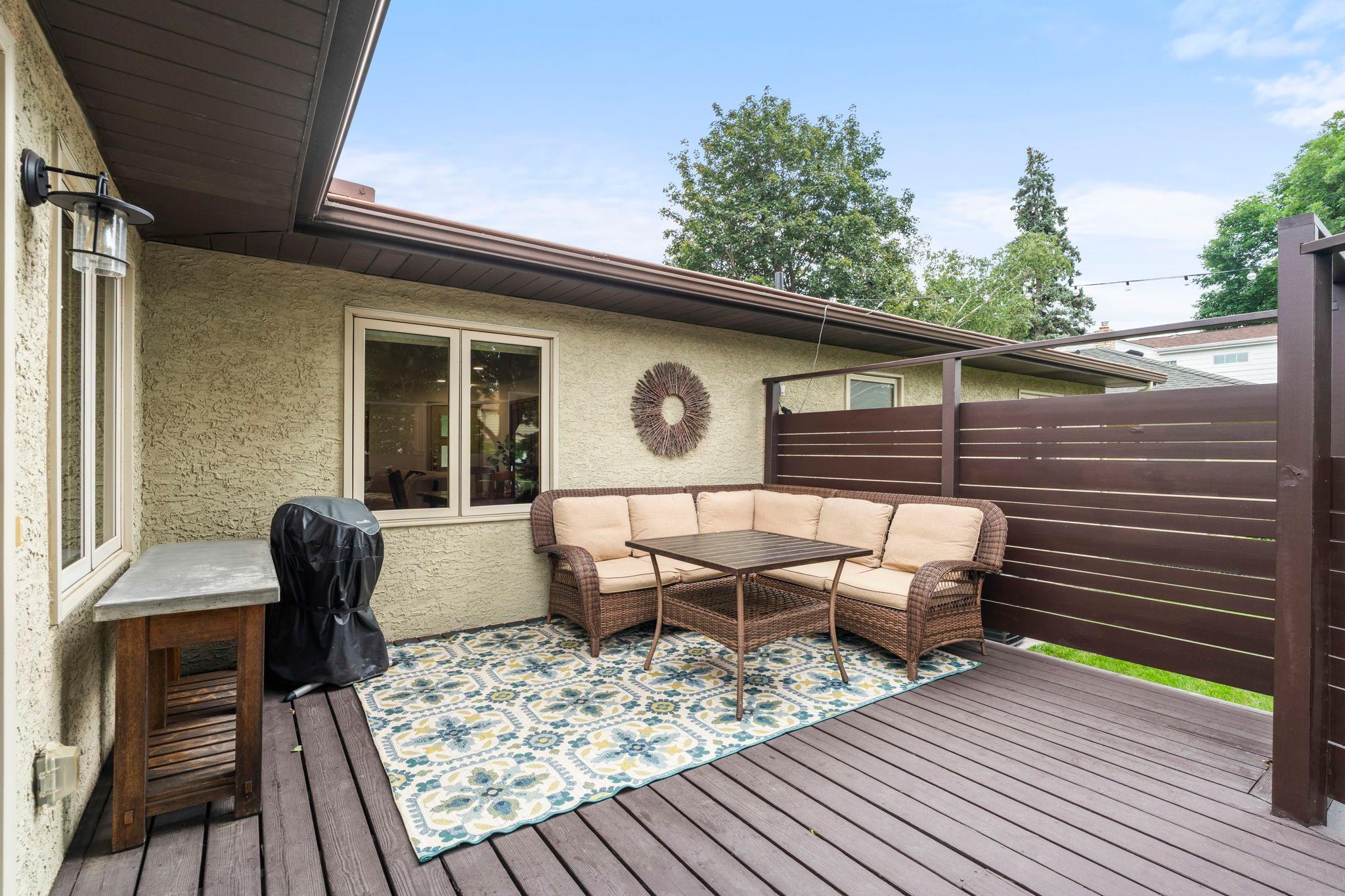 76-web-or-mls-1347 Mackubin St-142.jpg