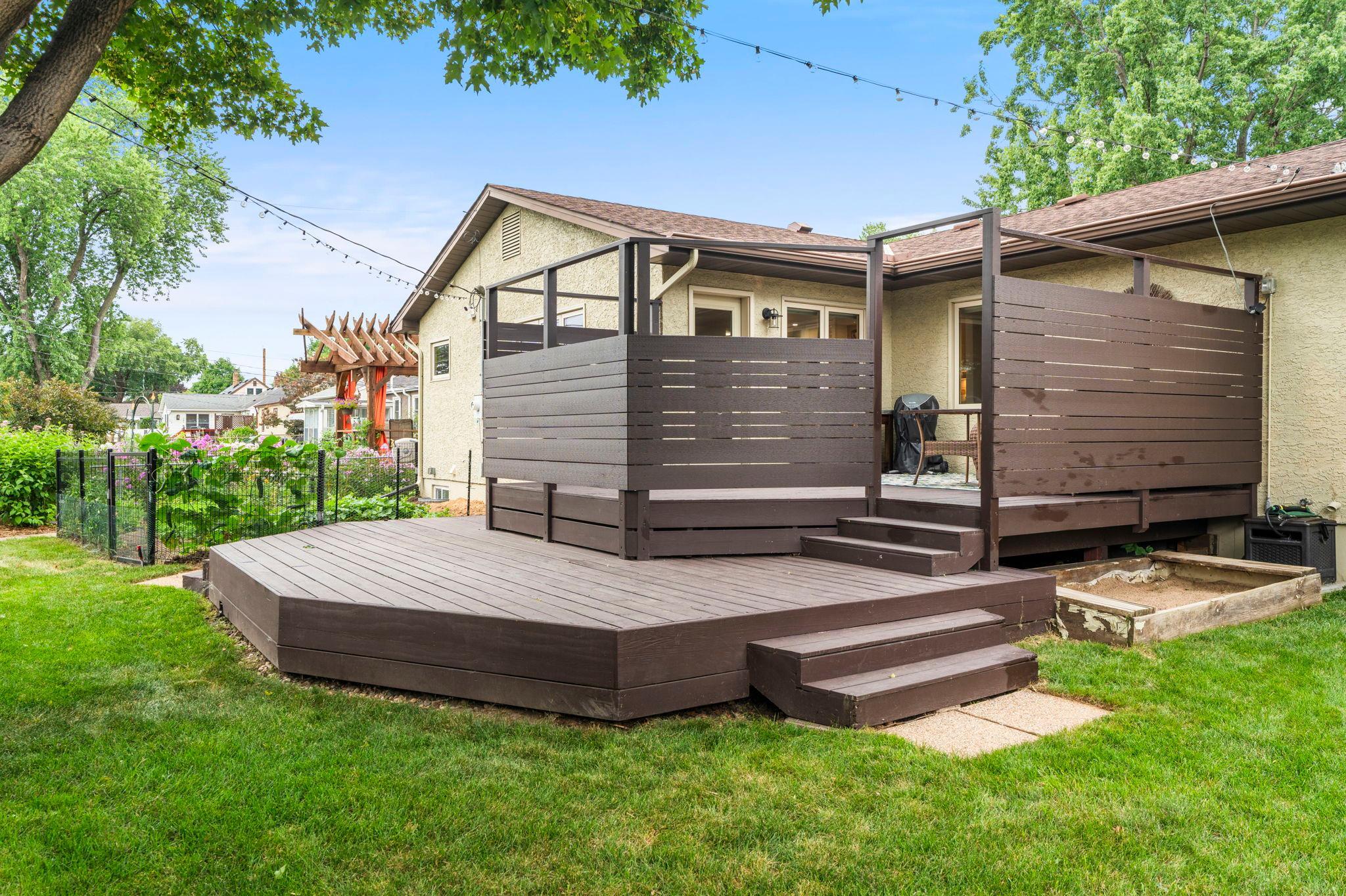 78-web-or-mls-1347 Mackubin St-117.jpg