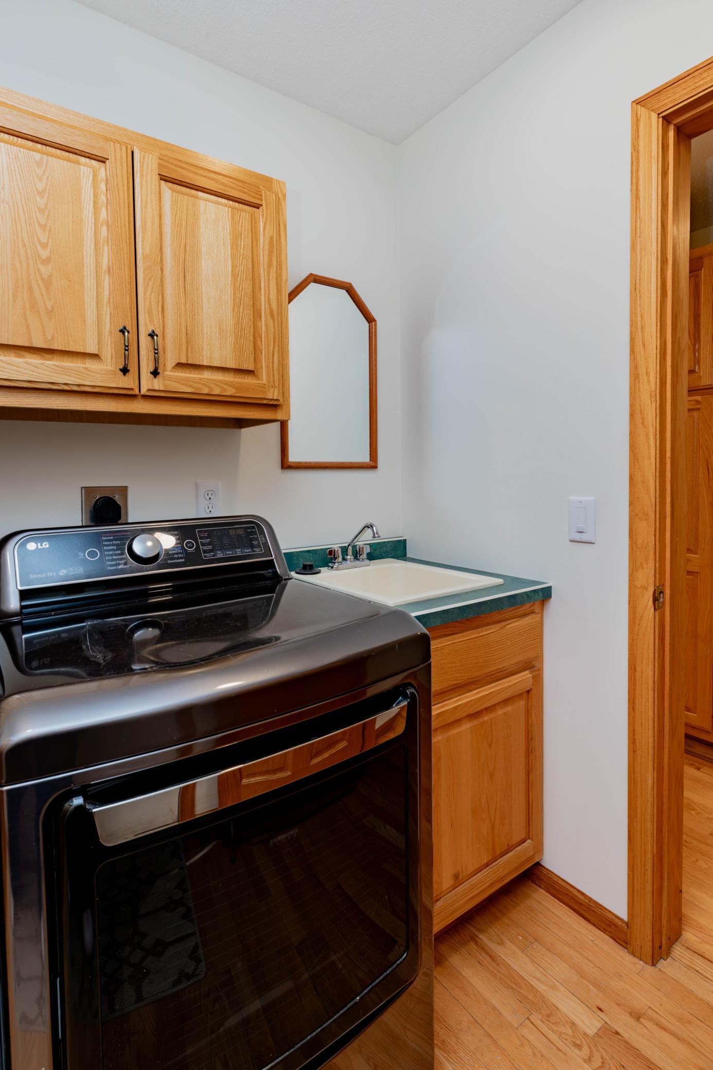 mud room/main floor laundry