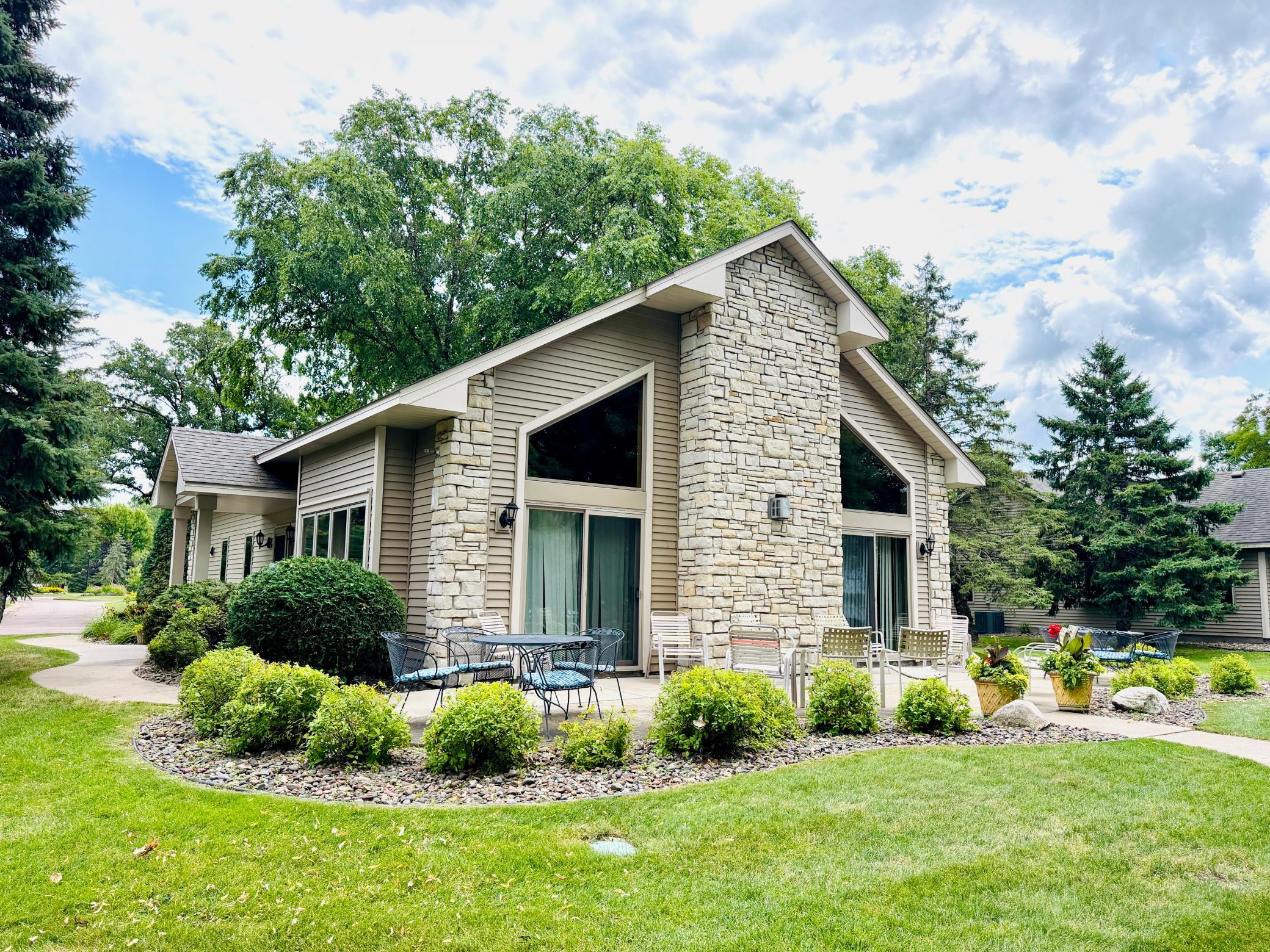 Private community club house