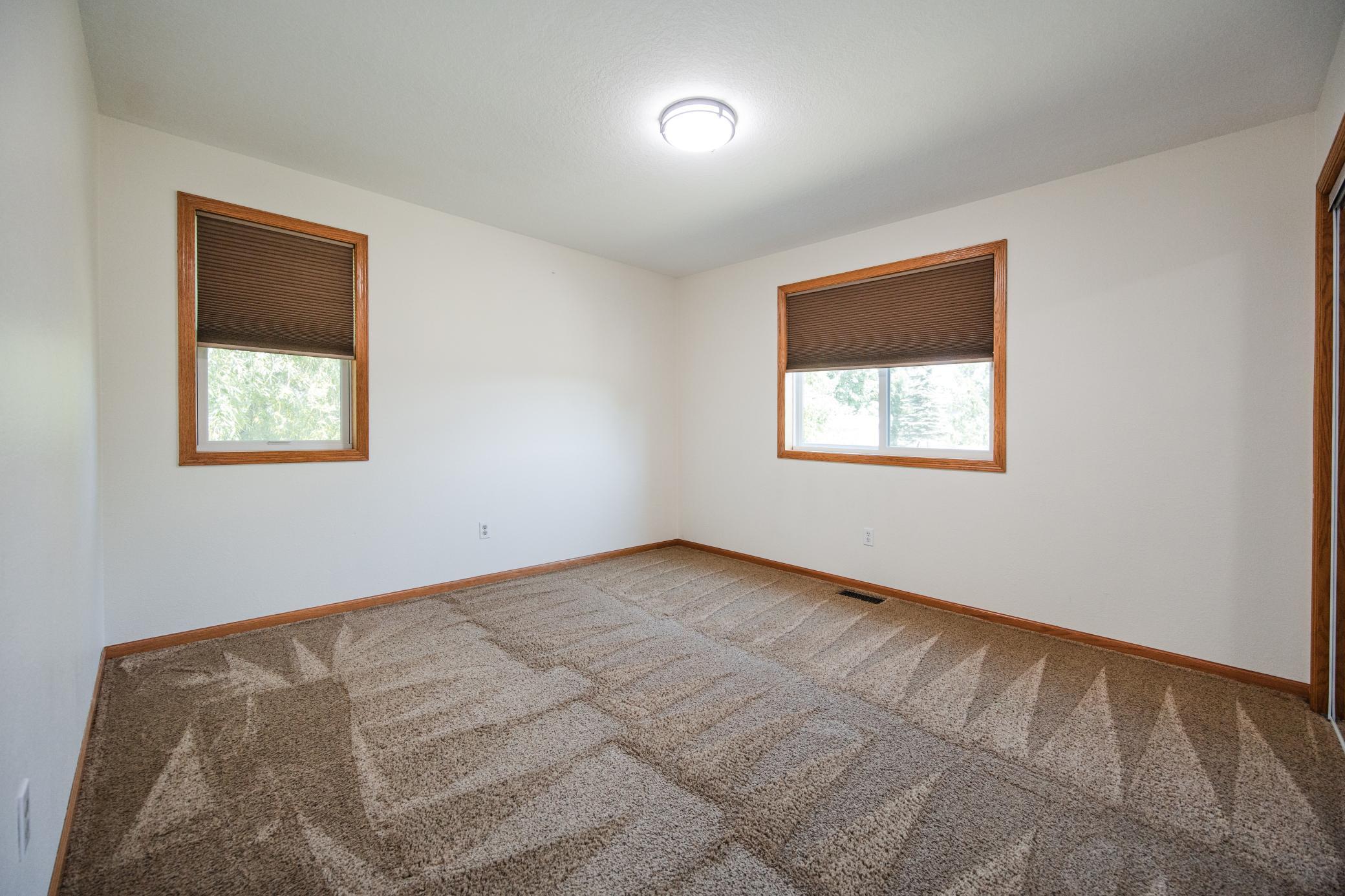 UL Bedroom3