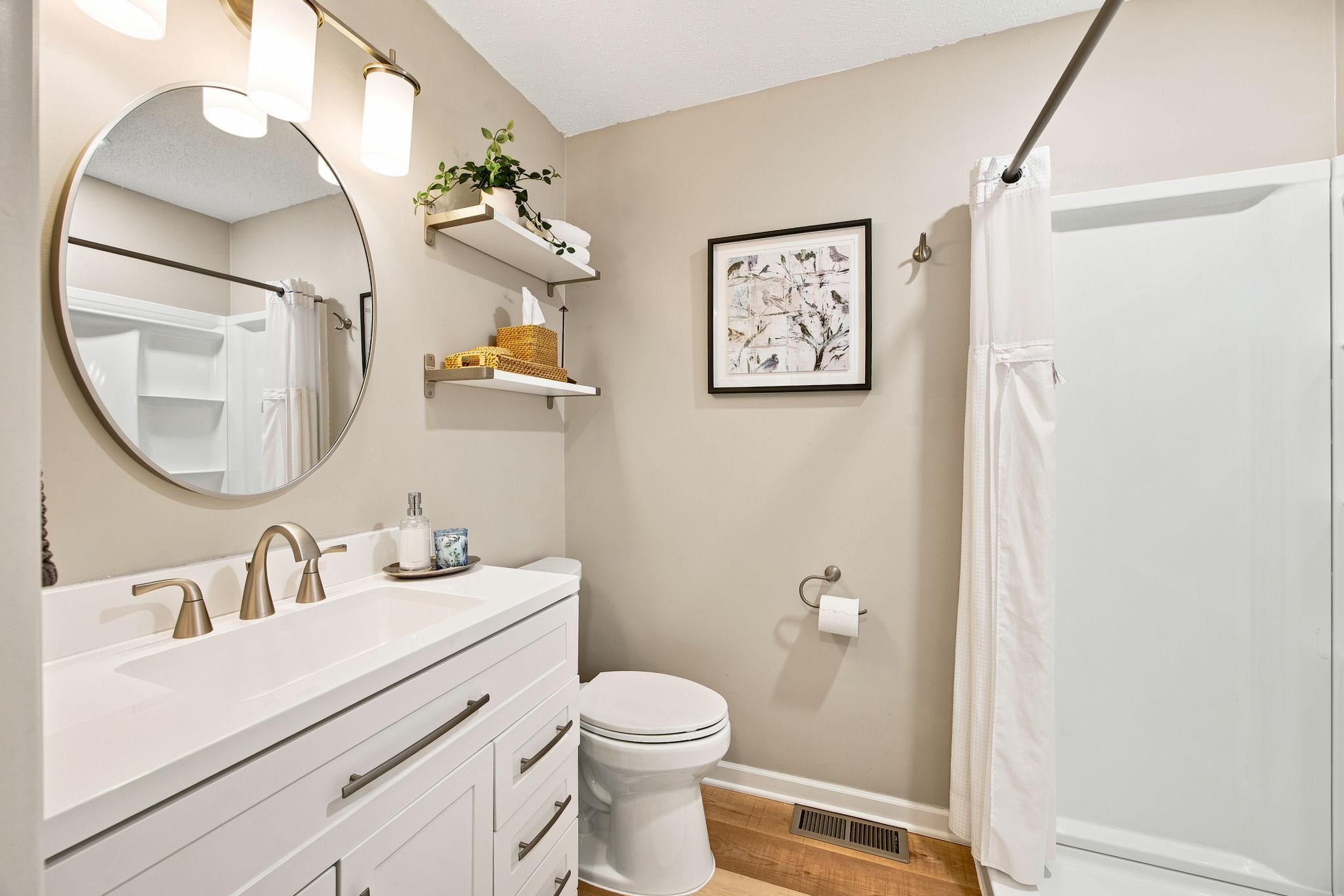 Main floor 3/4 bath.