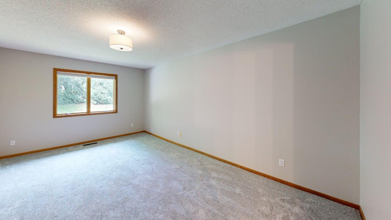 Primary-Bedroom-Photo