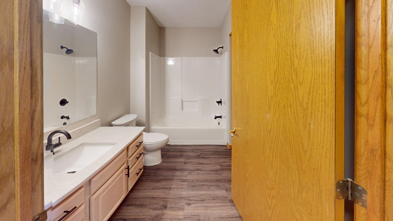 Guest-Bathroom