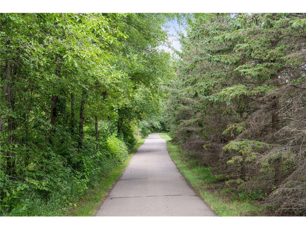Walking trails throughout development!