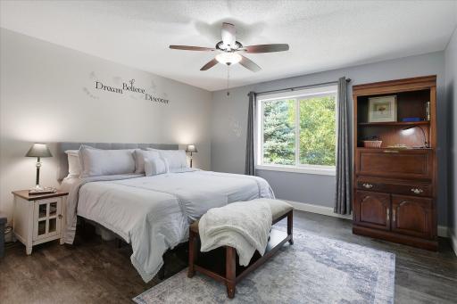 10159 180th Lane NW, Elk River, MN 55330