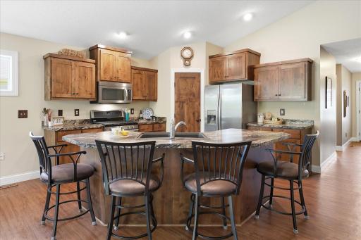 10159 180th Lane NW, Elk River, MN 55330