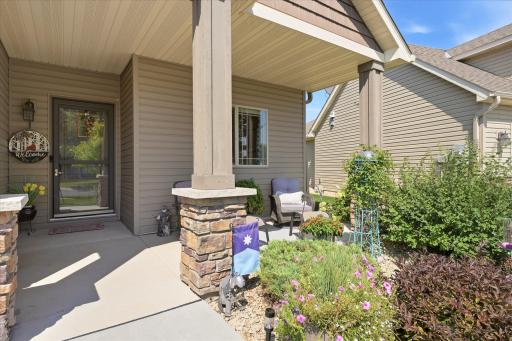 10159 180th Lane NW, Elk River, MN 55330