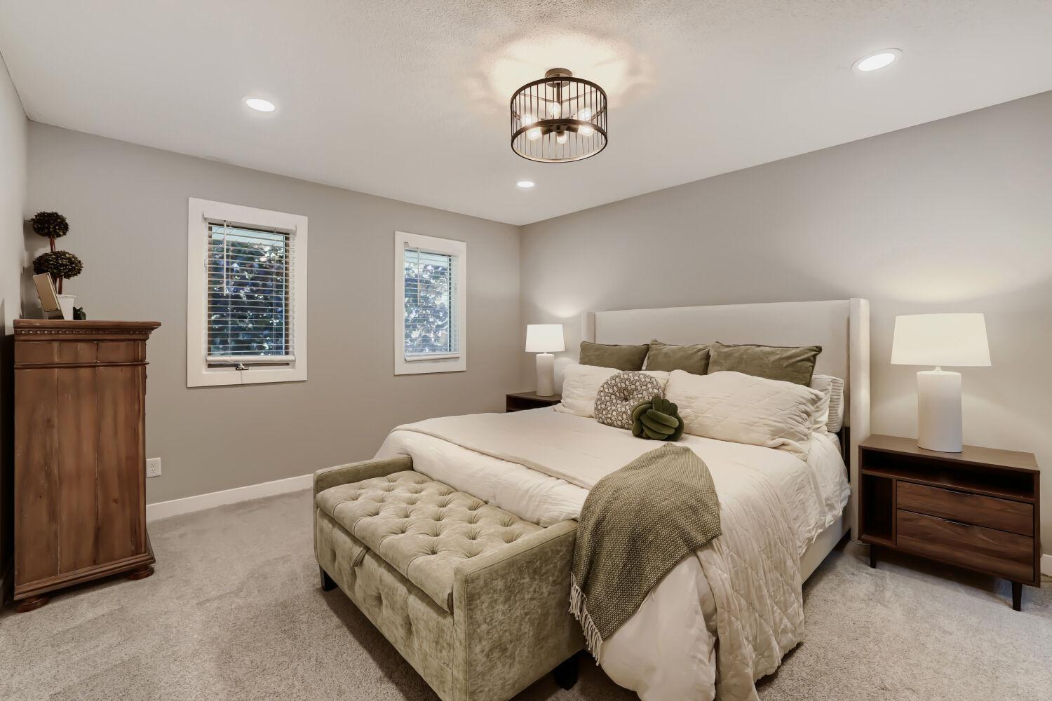 503 Highland Dr - Web Quality - 017 - 17 Primary Bedroom.jpg