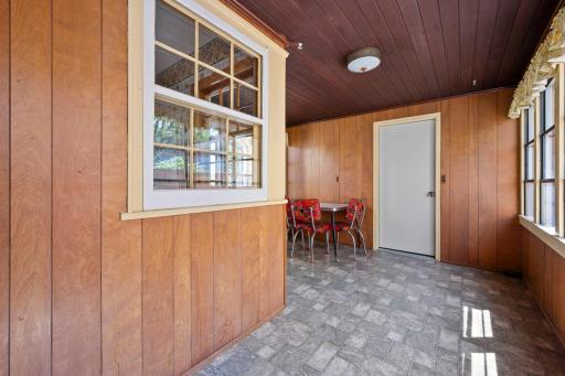 Breezeway/porch - door leads to garage