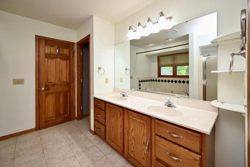 1555 48th Avenue, Winona, MN 55987