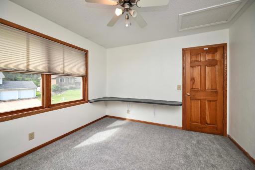1555 48th Avenue, Winona, MN 55987