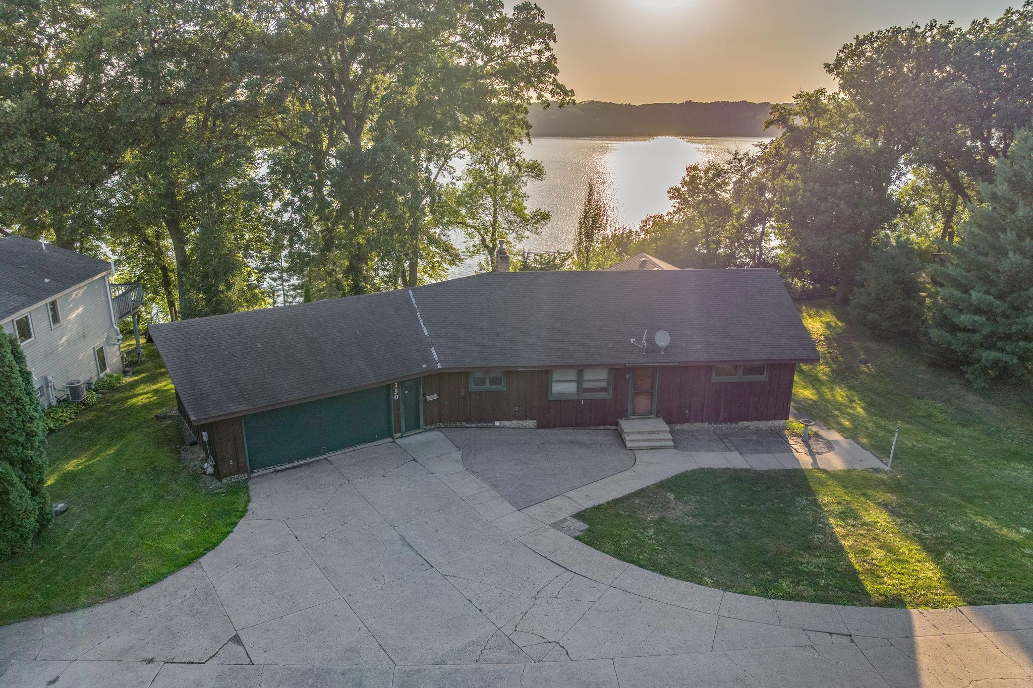 350 Amber Lake Rd Fairmont MN-03.jpg