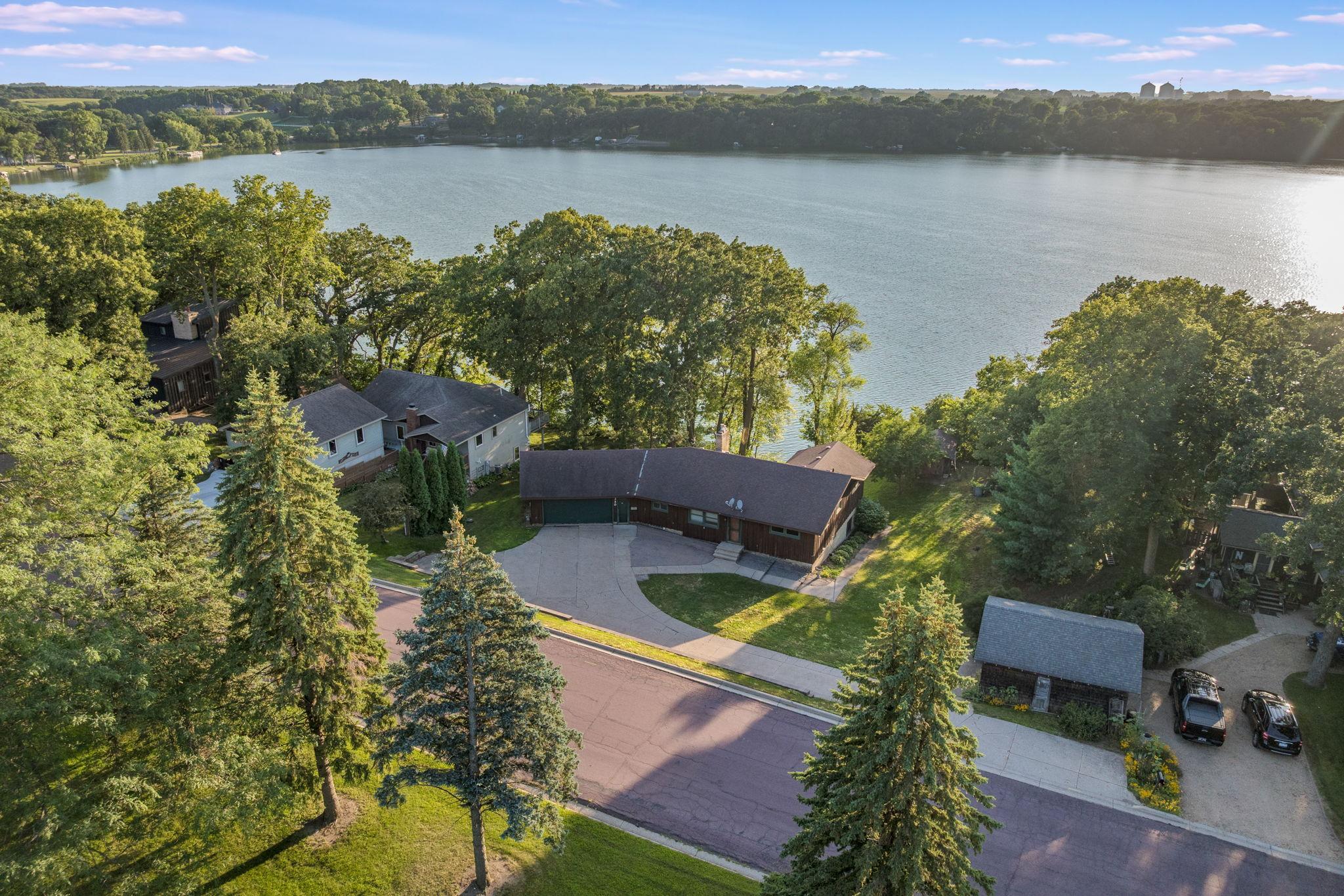 350 Amber Lake Rd Fairmont MN-02.jpg