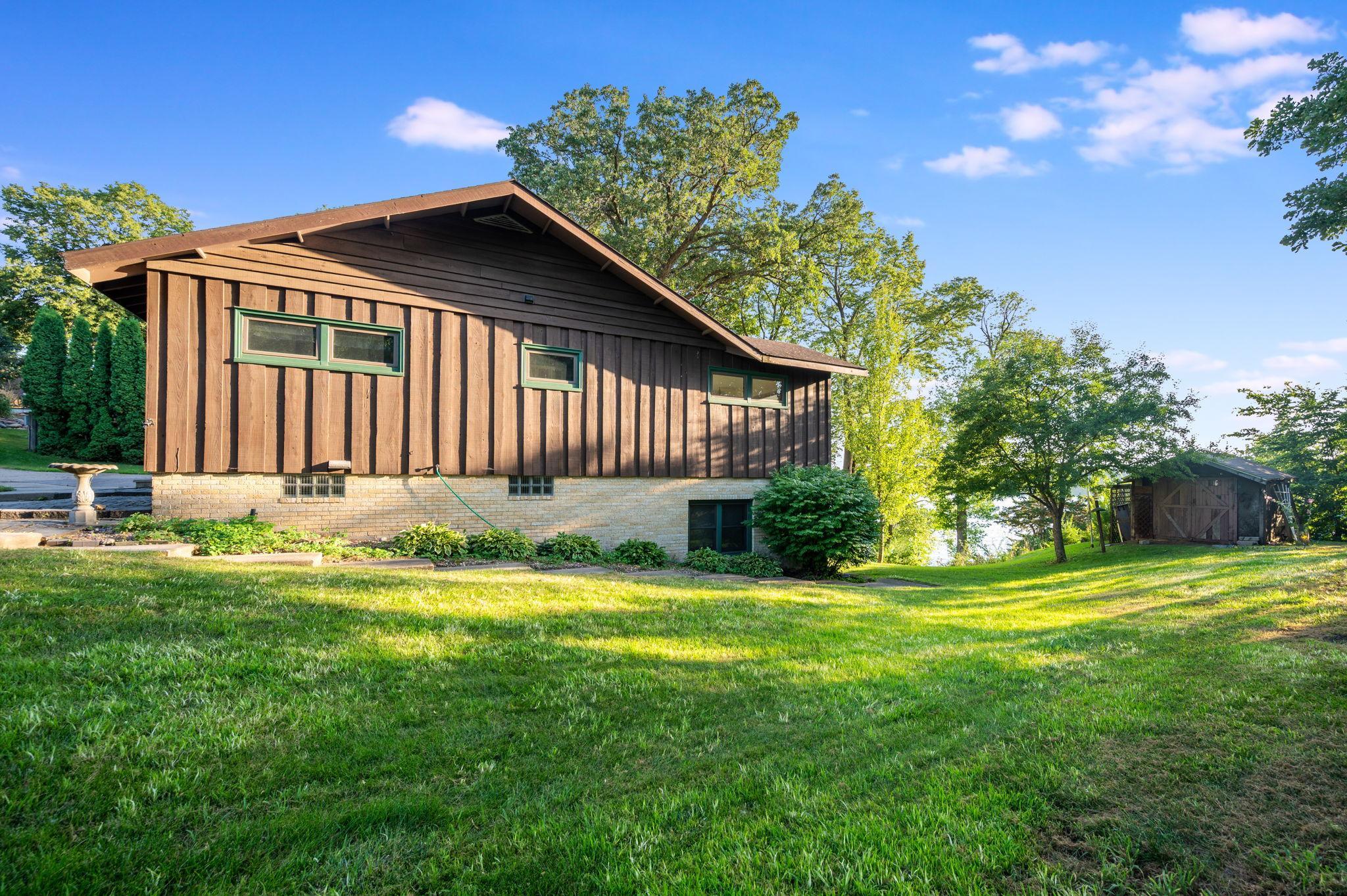 350 Amber Lake Rd Fairmont MN-13.jpg