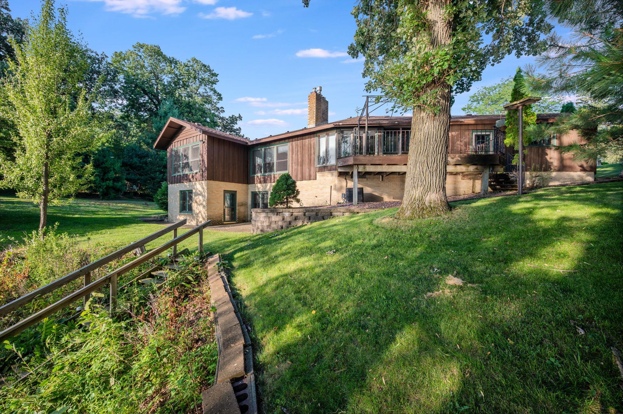 350 Amber Lake Rd Fairmont MN-15.jpg