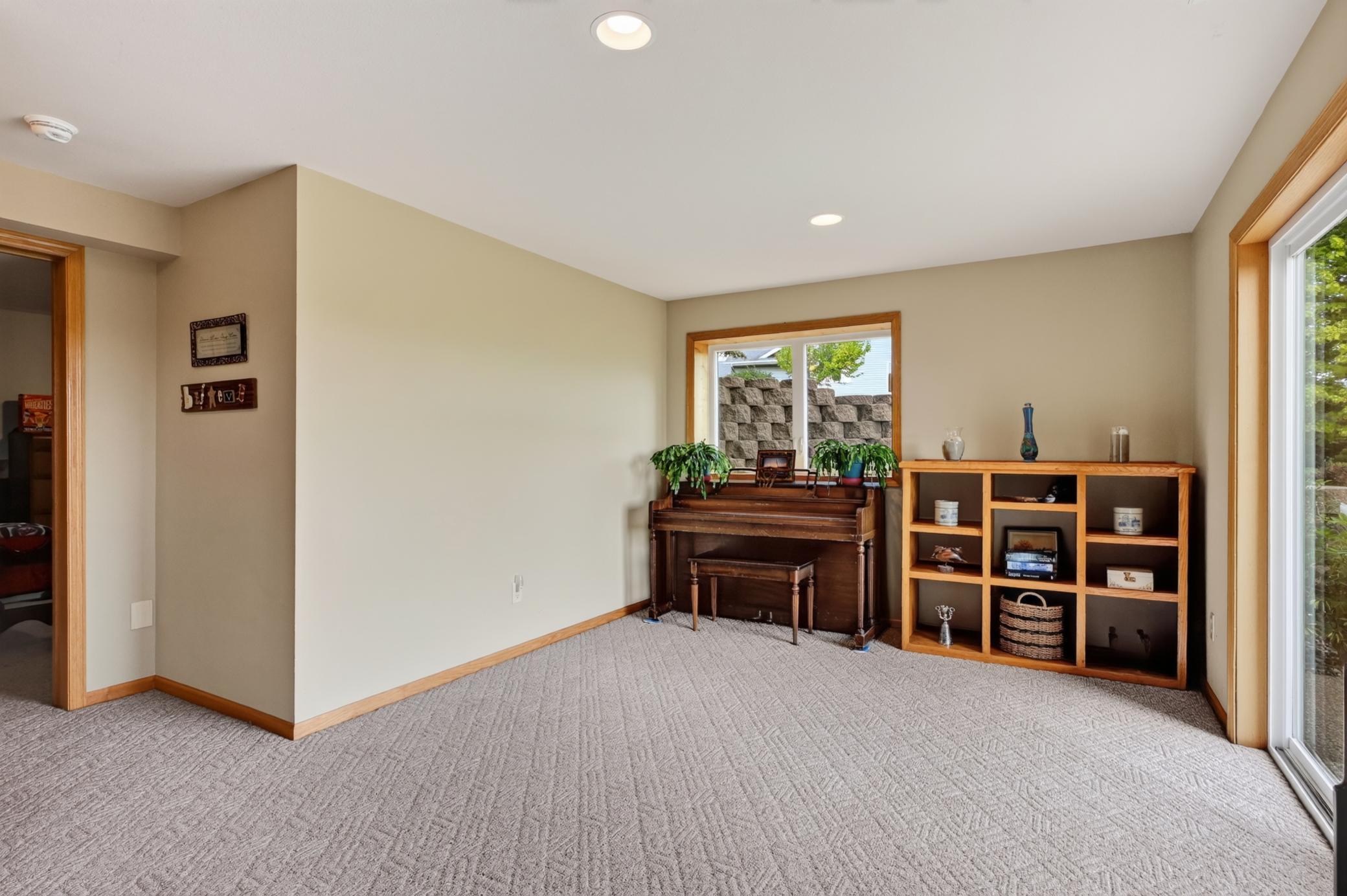 LL Sitting Area