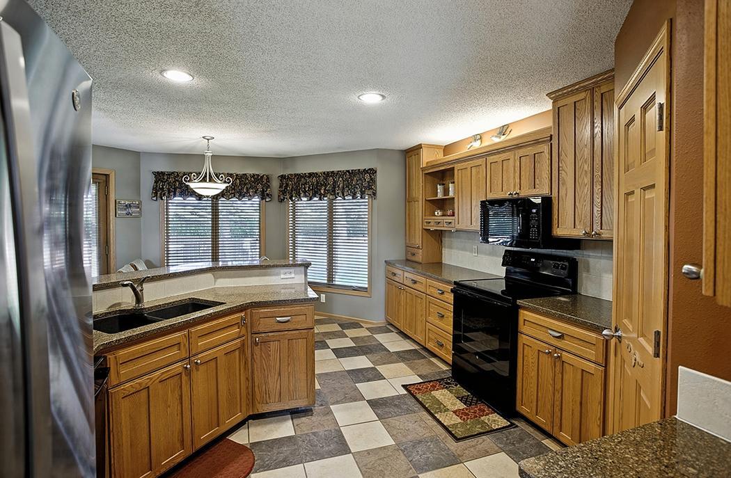 Kitchen 1